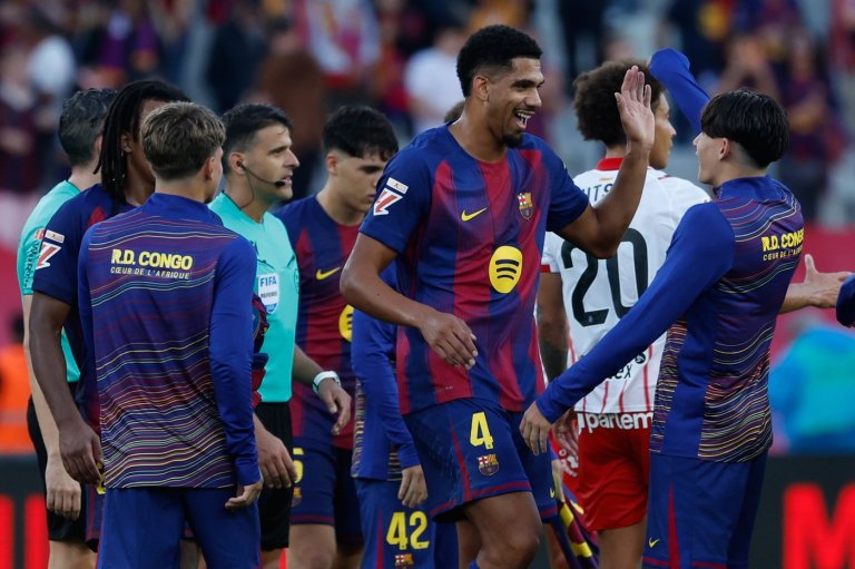 Barcelona beats Girona in stoppage time and Flick to miss clasico after sending off | iNFOnews.ca
