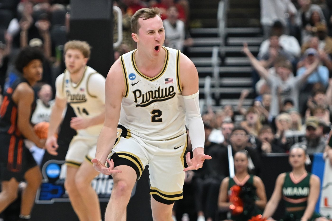 Fletcher Loyer stars as Purdue advances to 3rd straight Sweet 16, beating Miami 79-69 | iNFOnews.ca Fletcher Loyer stars as Purdue advances to 3rd straight Sweet 16, beating Miami 79-69 | iNFOnews.ca