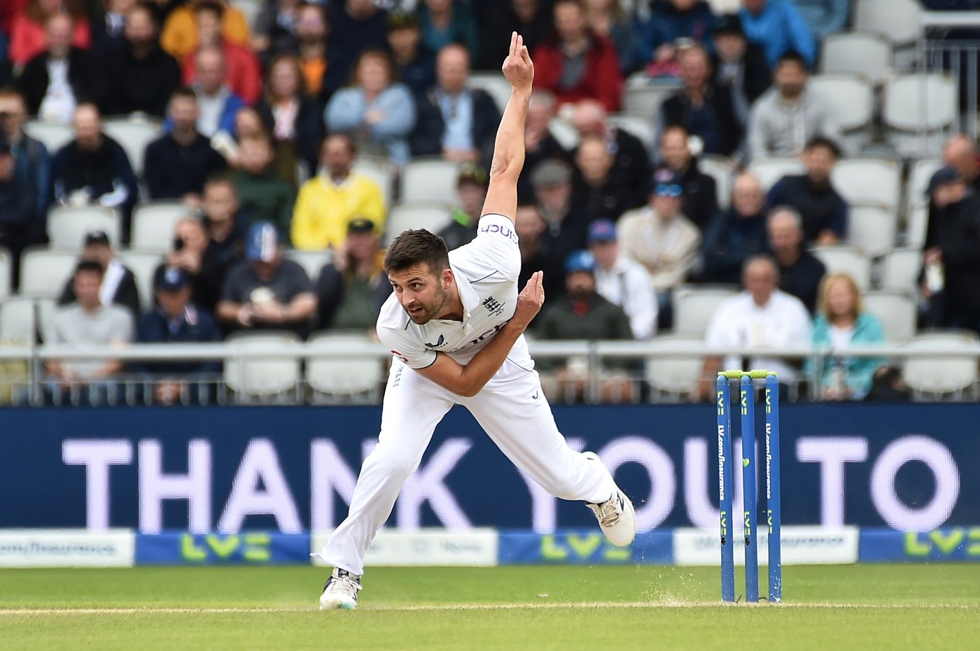 Mark Wood retires from international cricket with England after 2 World Cup wins and 4 Ashes series | iNFOnews.ca