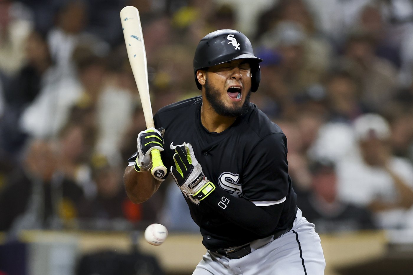 White Sox lose 119th game to tie the AL record as the Padres win 6-2 behind 3 home runs | iNFOnews.ca