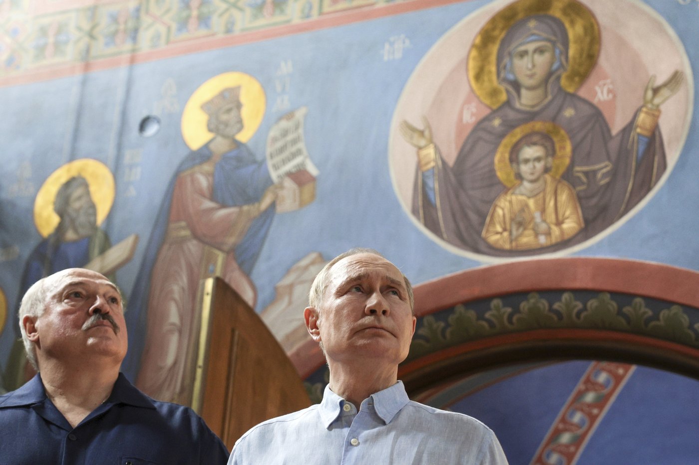 Putin says Russia's hypersonic missile has entered service and will be deployed in Belarus | iNFOnews.ca