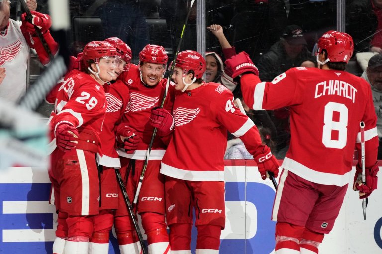 Red Wings rookie Nate Danielson has goal and assist for first NHL points in 4-2 win over Kraken | iNFOnews.ca