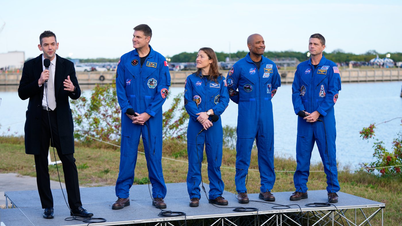 Meet the Artemis crew in NASA's first astronaut mission to the moon in more than a half-century | iNFOnews.ca Meet the Artemis crew in NASA's first astronaut mission to the moon in more than a half-century | iNFOnews.ca