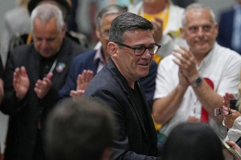 Labour's Andy Burnham wins a special UK election, setting up a showdown with Starmer | iNFOnews.ca