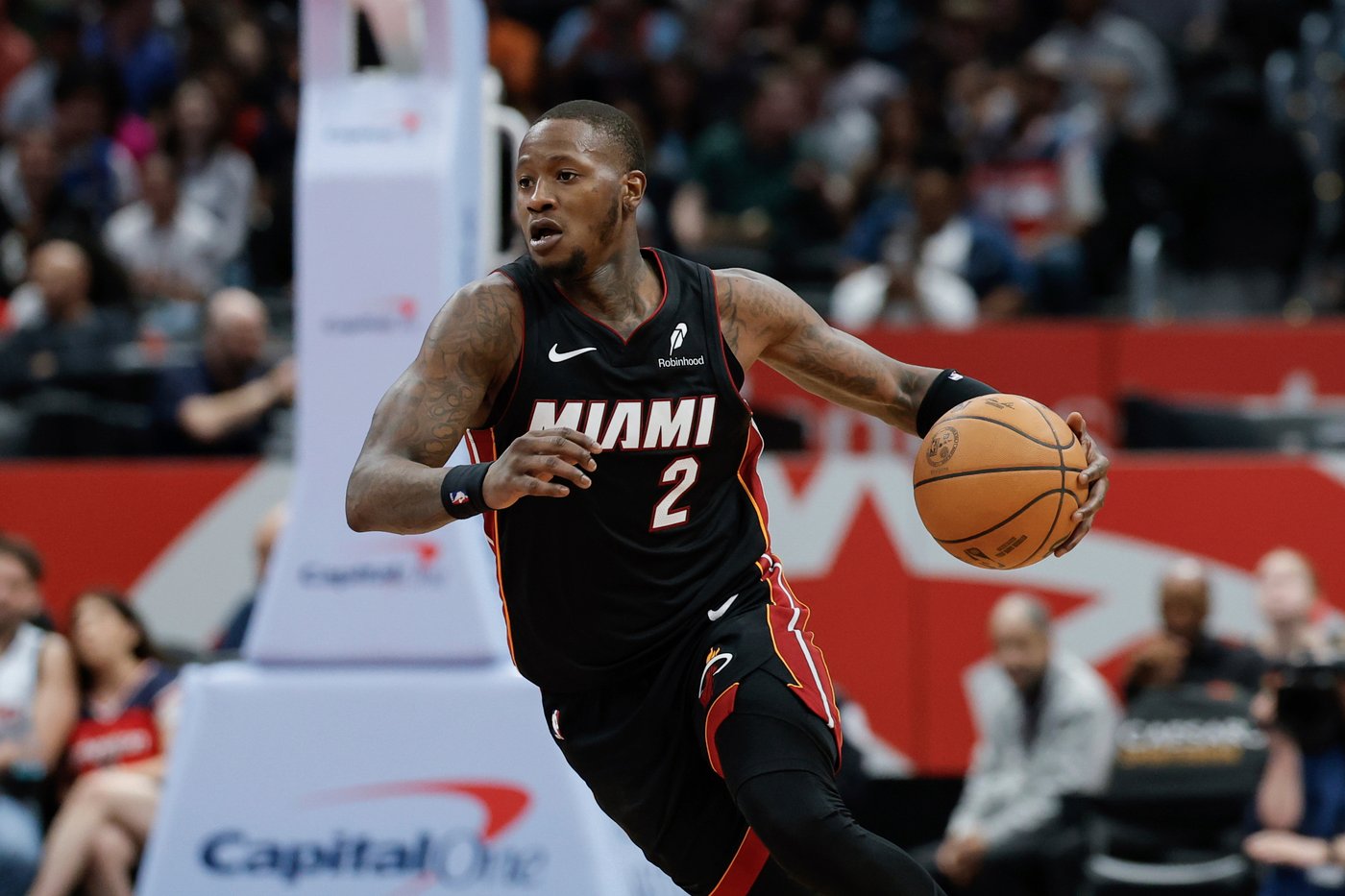 NBA head coach and player charged in sprawling sports betting and Mafia-backed poker schemes | iNFOnews.ca