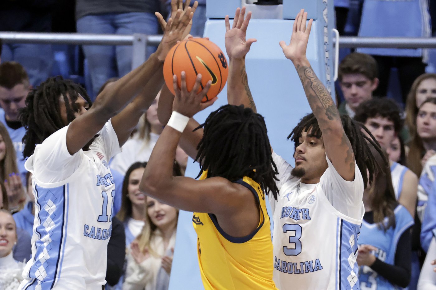 Jackson, Cadeau lead way as North Carolina defeats Cal 79-53 | iNFOnews.ca