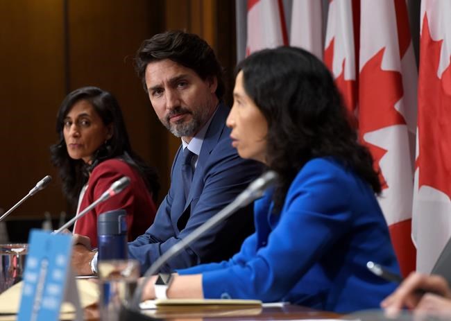Trudeau stresses vigilance, announces vaccine pact as COVID-19 cases reach 150,000 | iNFOnews.ca