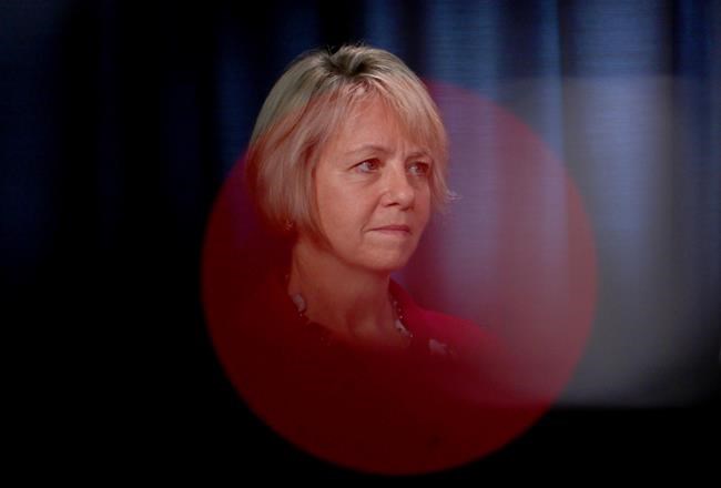 Parents shouldn't needlessly worry about COVID-19 exposure at school: Bonnie Henry | iNFOnews.ca