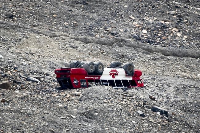 Seven survivors of Alberta tour bus rollover near Jasper file lawsuit | iNFOnews.ca