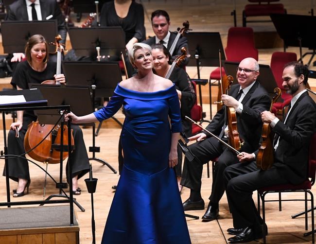 Classical music community mourns death of Canadian soprano Erin Wall at age 44 | iNFOnews.ca CP1953427442