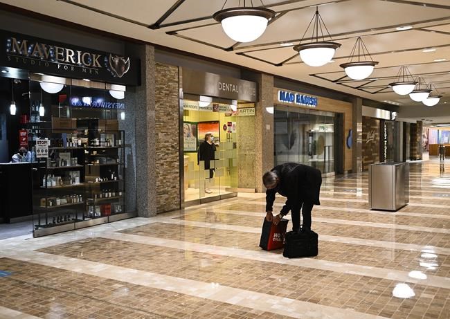 'Ghost town' in the PATH as retailers in downtown indoor networks wait out COVID-19 | iNFOnews.ca 'Ghost town' in the PATH as retailers in downtown indoor networks wait out COVID-19 | iNFOnews.ca