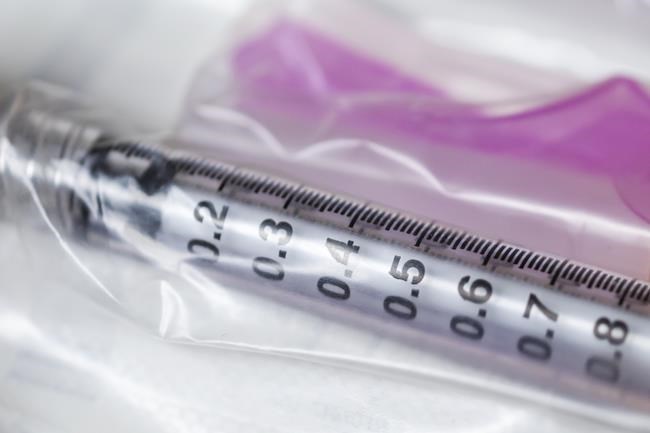 Why can't I get a flu shot? Experts address some common questions in an uncommon year | iNFOnews.ca CP446196617