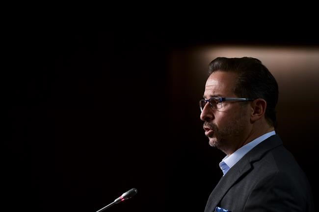 Blanchet vows to press PM on prof's use of slur, drawing sharp rebukes from Black MPs | iNFOnews.ca Blanchet vows to press PM on prof's use of slur, drawing sharp rebukes from Black MPs | iNFOnews.ca