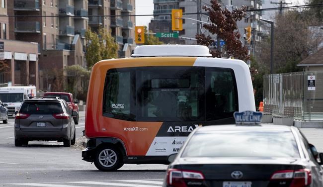 Firms with more robots also have more workers overall, Statistics Canada study says | iNFOnews.ca