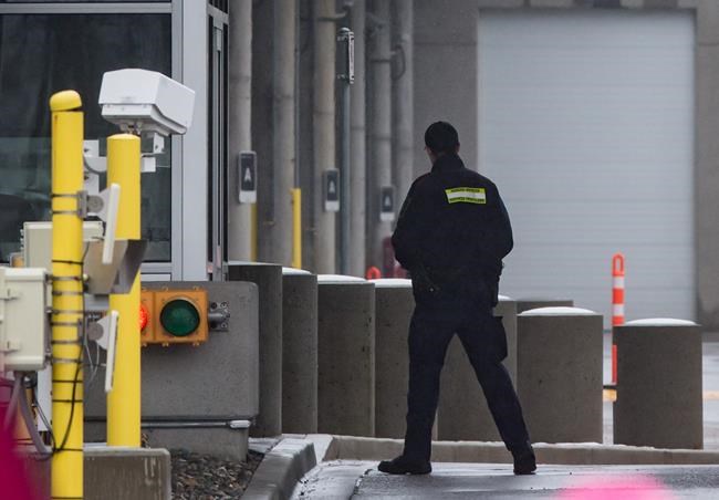 Federal guidance for border agency surveillance and sources drafted but never issued | iNFOnews.ca