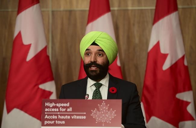 Bains suggests Ottawa may draw on scorned federal loan program for airline bailout | iNFOnews.ca Bains suggests Ottawa may draw on scorned federal loan program for airline bailout | iNFOnews.ca