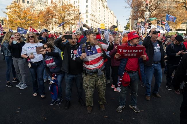 By the tens of thousands, Trump supporters flood downtown D.C. to show solidarity | iNFOnews.ca CP1836680162