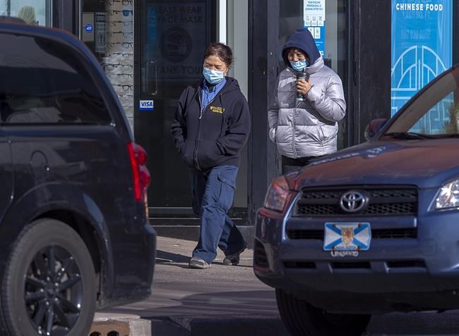 Nova Scotia, New Brunswick impose new restrictions to stop COVID-19 spread | iNFOnews.ca Nova Scotia, New Brunswick impose new restrictions to stop COVID-19 spread | iNFOnews.ca