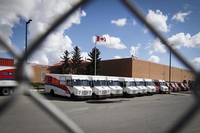 Canada Post Group of Companies reports $216-million pre-tax Q3 loss | iNFOnews.ca