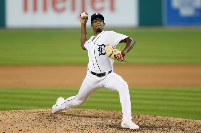 Toronto Blue Jays acquire two right-handed pitchers off waiver wire | iNFOnews.ca