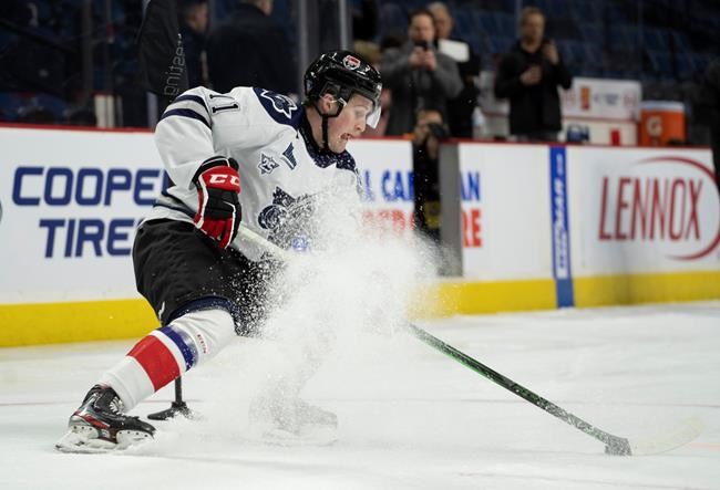 Quebec police probe fake Alexis Lafreniere hockey cards with peewee tournament logo | iNFOnews.ca