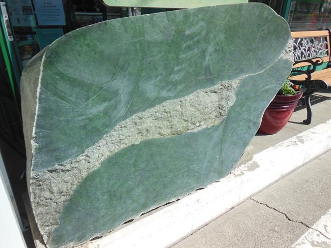Jade boulder stolen in B.C. has nothing but sentimental value, says owner | iNFOnews.ca Jade boulder stolen in B.C. has nothing but sentimental value, says owner | iNFOnews.ca