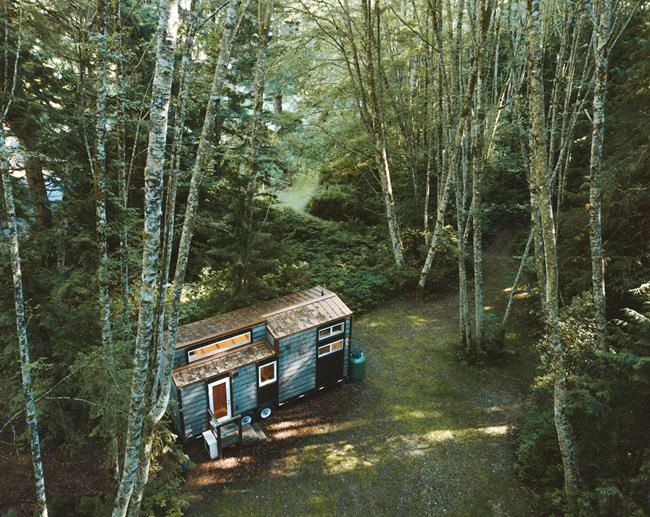 Pandemic spurs tiny house interest, while builders say regulatory hurdles remain | iNFOnews.ca