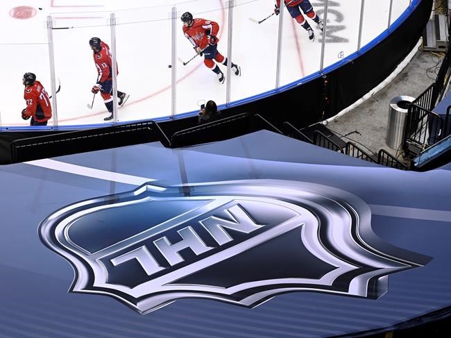 NHL believes it can play games in all seven Canadian markets | iNFOnews.ca CP1948104371