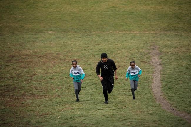 Burger and The Kickback foster love of running in underserved Toronto communities | iNFOnews.ca