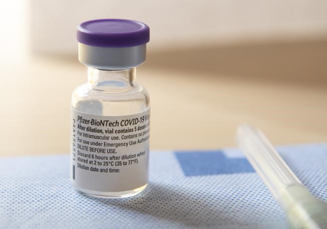 Pharmacies push to join COVID-19 vaccination effort as distribution ramps up | iNFOnews.ca