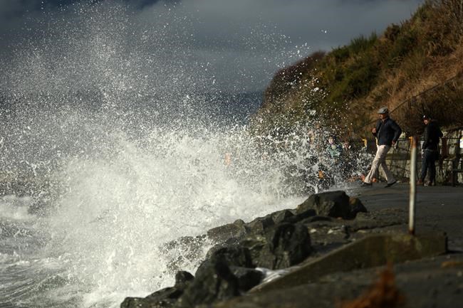 Wind, rain, snowfall warnings posted as storm hammers most of coastal B.C. | iNFOnews.ca Wind, rain, snowfall warnings posted as storm hammers most of coastal B.C. | iNFOnews.ca