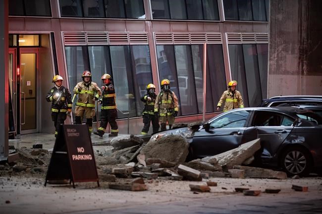 Vancouver blast that tore three-metre crater in sidewalk blamed on failed cables | iNFOnews.ca Vancouver blast that tore three-metre crater in sidewalk blamed on failed cables | iNFOnews.ca