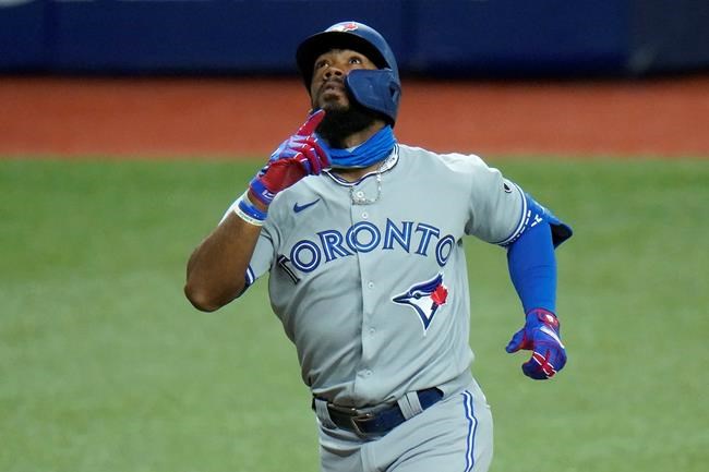 Toronto Blue Jays sign outfielder Teoscar Hernandez, pitcher Ross Stripling | iNFOnews.ca