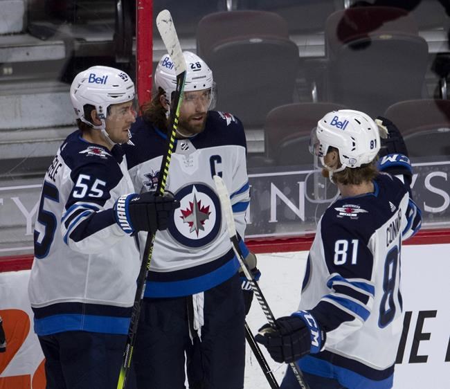 Four different Jets score as Winnipeg beats the Ottawa Senators 4-1 | iNFOnews.ca
