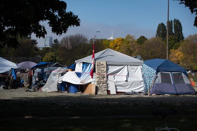 No foul play suspected after burned body of homeless person found in North Vancouver | iNFOnews.ca