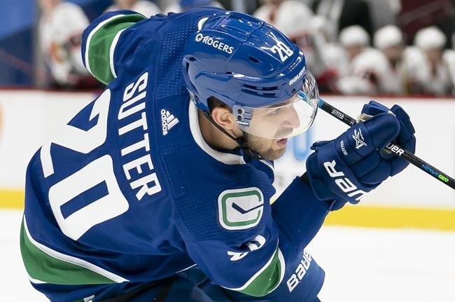 Vancouver Canucks snap losing skid with convincing 7-1 win over Ottawa Senators | iNFOnews.ca CP909757199