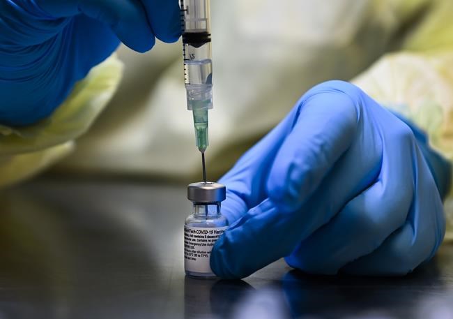 Ramp up Canadian vaccine manufacturing, says COVID-19 task force health adviser | iNFOnews.ca CP781984328