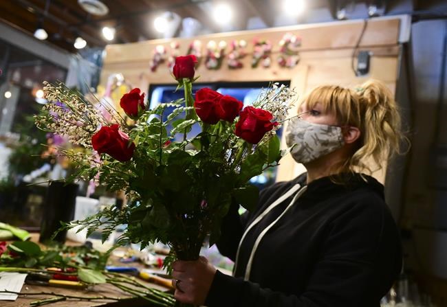 Valentine's Day roses in short supply due to COVID-19: floral industry | iNFOnews.ca