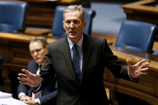 Manitoba premier says his government will buy prospective Canadian vaccine directly | iNFOnews.ca Manitoba premier says his government will buy prospective Canadian vaccine directly | iNFOnews.ca