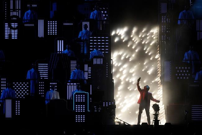 New doc to offer behind-the-scenes look at The Weeknd's Super Bowl halftime show | iNFOnews.ca CP2132502619