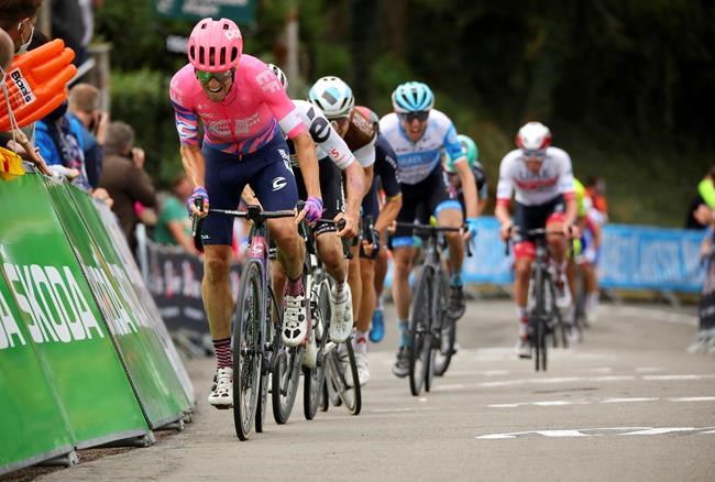 Canadian rider Michael Woods moves into lead in French race | iNFOnews.ca CP743182466