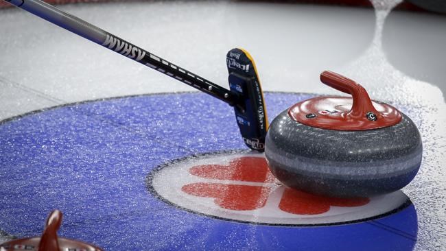 Curlers drawn to diversions in bubble life | iNFOnews.ca Curlers drawn to diversions in bubble life | iNFOnews.ca