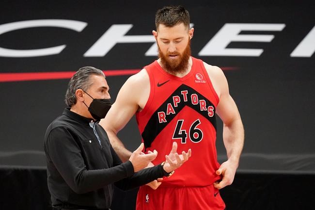 Scariolo steps in to coach Raptors to 122-111 win over slumping Rockets | iNFOnews.ca