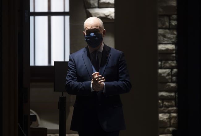 'I'm in charge': O'Toole brushes off Conservative grassroots vote on climate change | iNFOnews.ca CP964249932