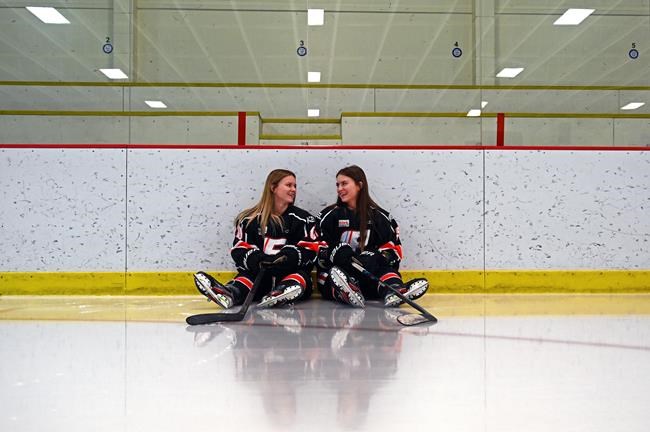 'Succeed in life:' Twins want to pave way for aspiring Indigenous hockey players | iNFOnews.ca 'Succeed in life:' Twins want to pave way for aspiring Indigenous hockey players | iNFOnews.ca