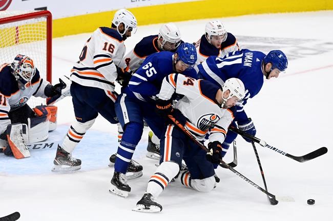 Matthews scores in OT, Leafs complete comeback to down Oilers 4-3 | iNFOnews.ca Matthews scores in OT, Leafs complete comeback to down Oilers 4-3 | iNFOnews.ca