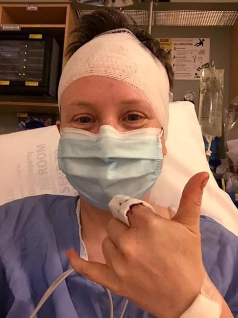 Teacher who confronted B.C. stabbing suspect with umbrella did what is right: sister | iNFOnews.ca Teacher who confronted B.C. stabbing suspect with umbrella did what is right: sister | iNFOnews.ca