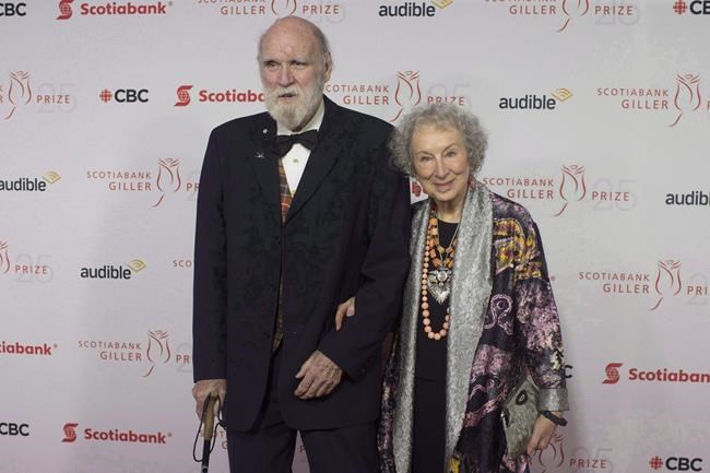 Margaret Atwood on how late husband Graeme Gibson traced humanity's avian obsession | iNFOnews.ca