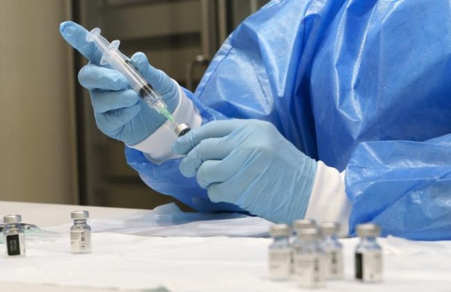 Quebec tightens COVID-19 rules, Ontario considers more restrictions as cases surge | iNFOnews.ca