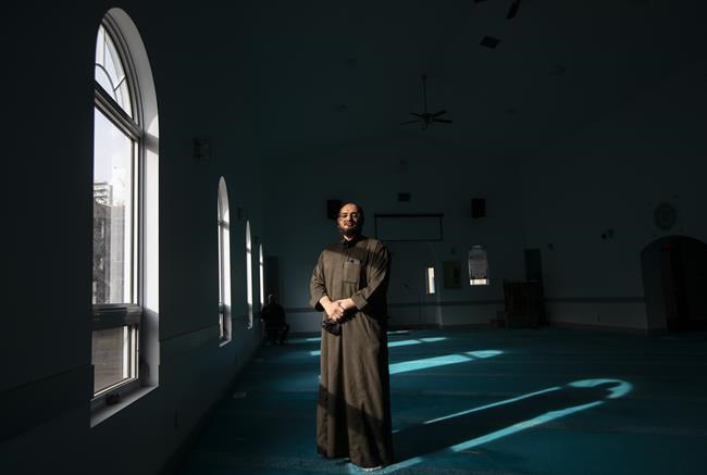 'Caring for others:' Mosque, synagogue advise Alberta church to follow COVID-19 rules | iNFOnews.ca 'Caring for others:' Mosque, synagogue advise Alberta church to follow COVID-19 rules | iNFOnews.ca